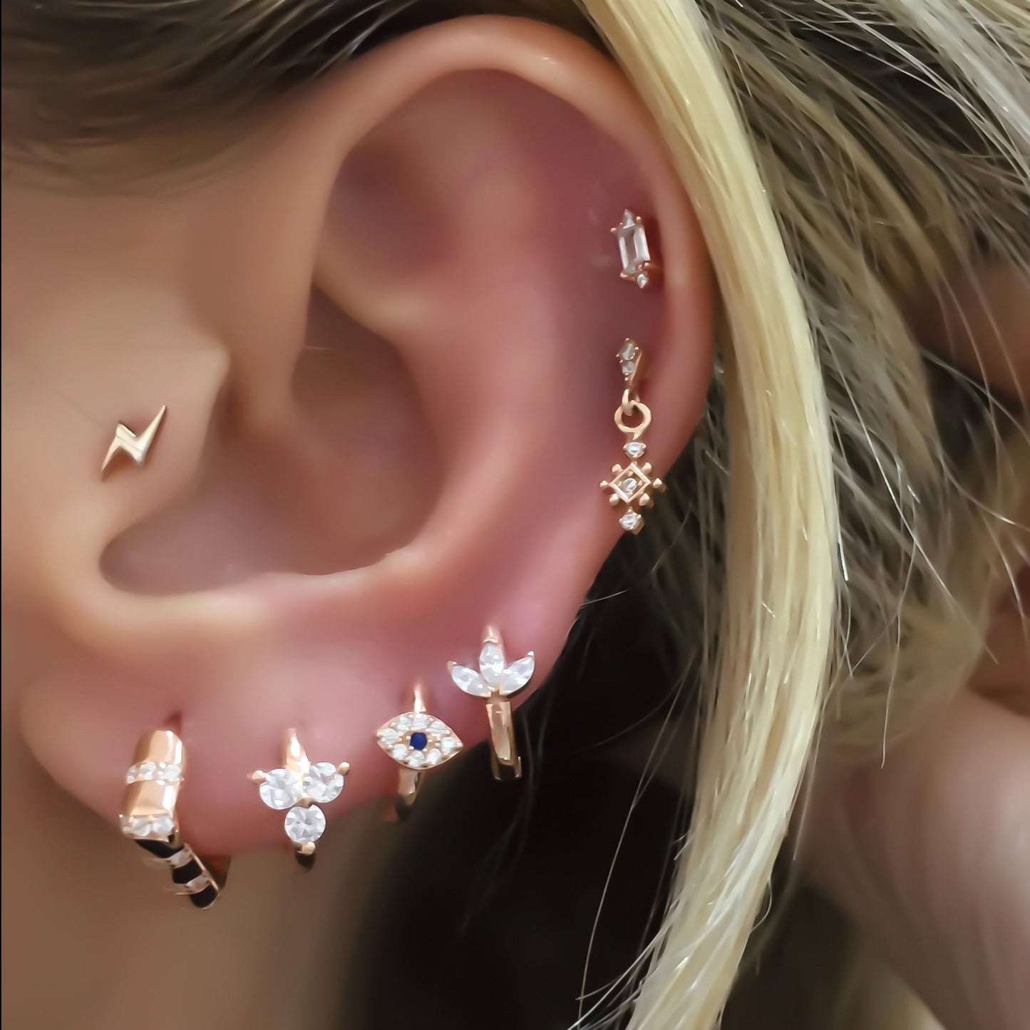 Bella Eye Earring