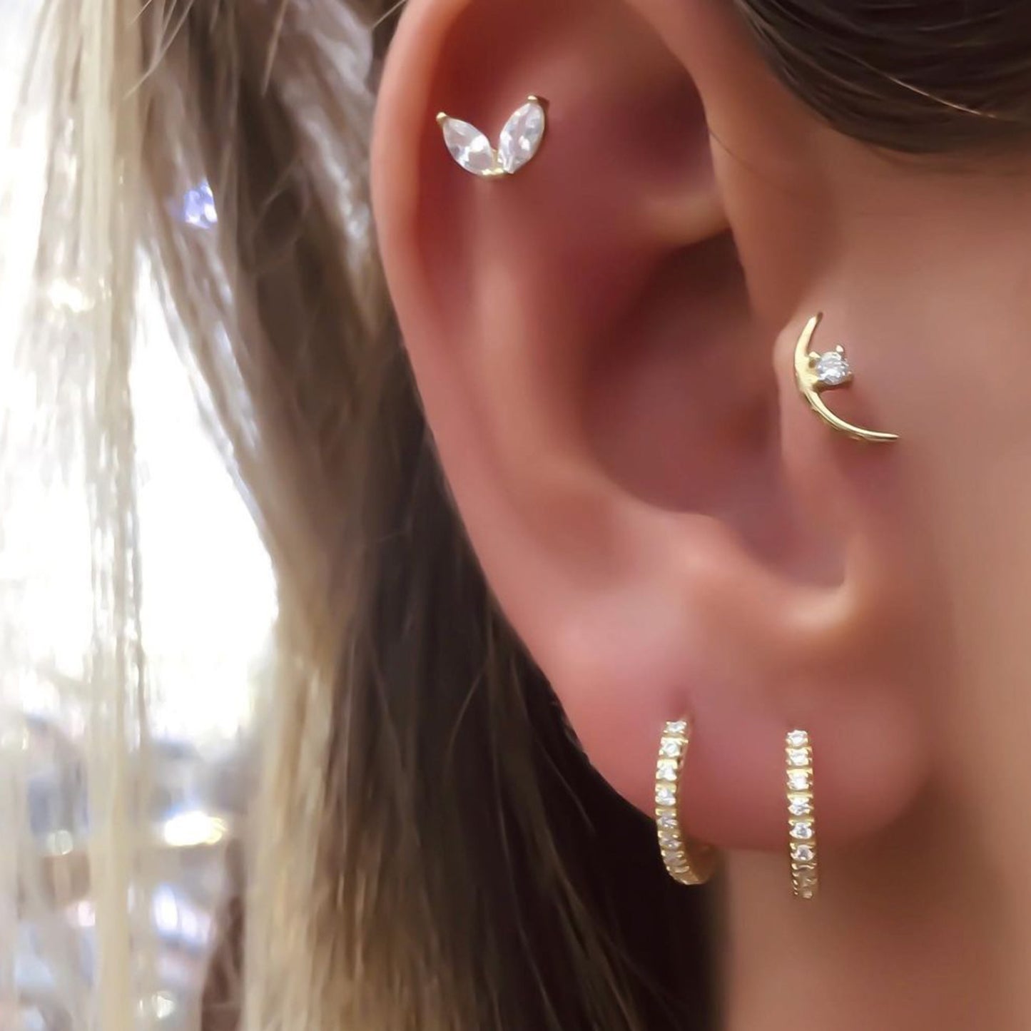 Clear Gemstone Hoop Earring M