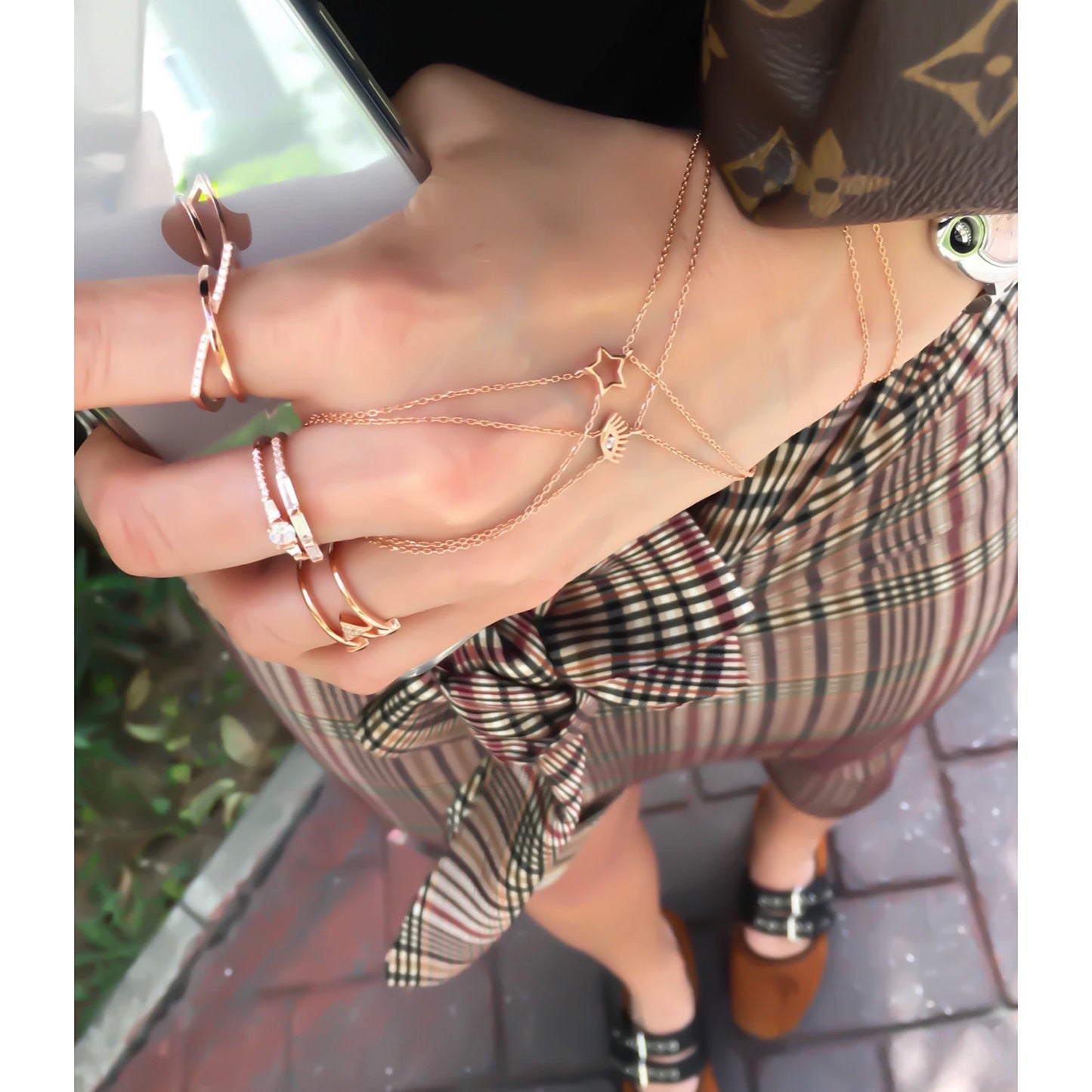 Eye Handchain
