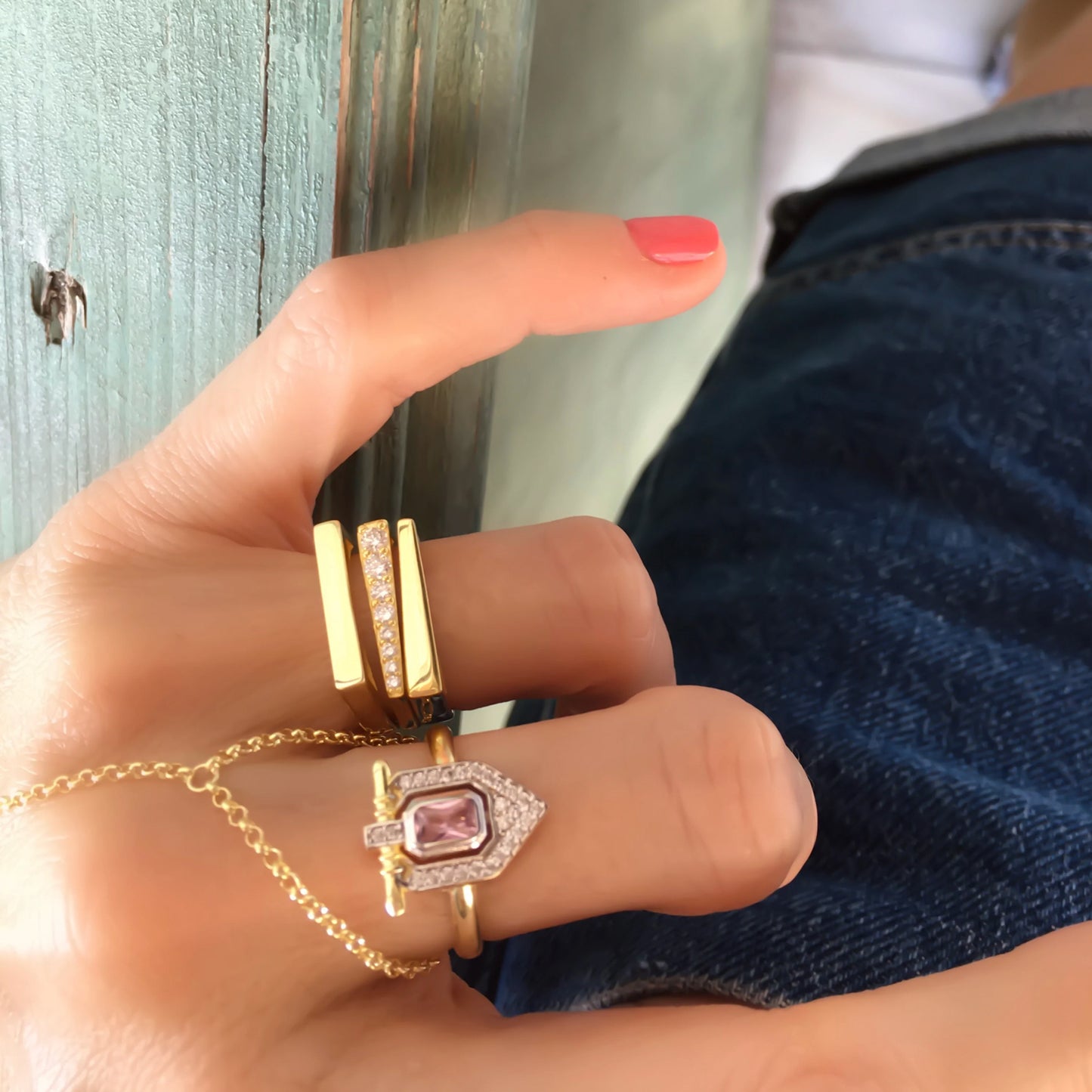 Knock Points Clear Stone Ring