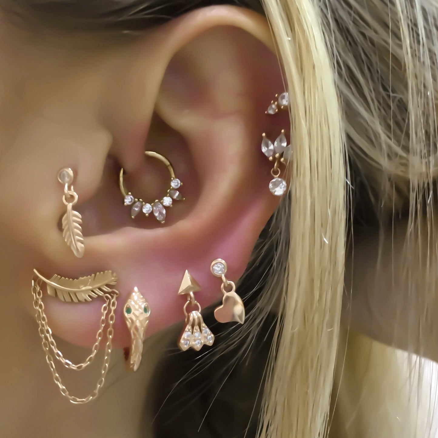 Leaf Chain Gold Earring