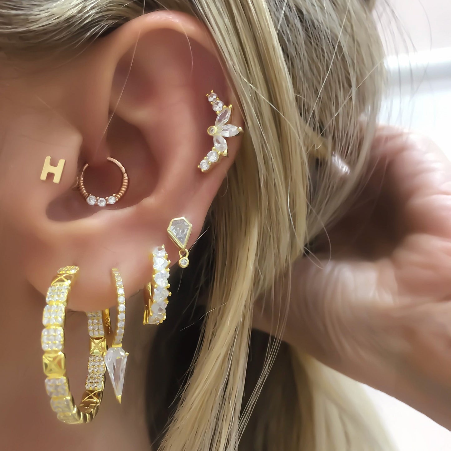 Linda Squares Hoop Earring