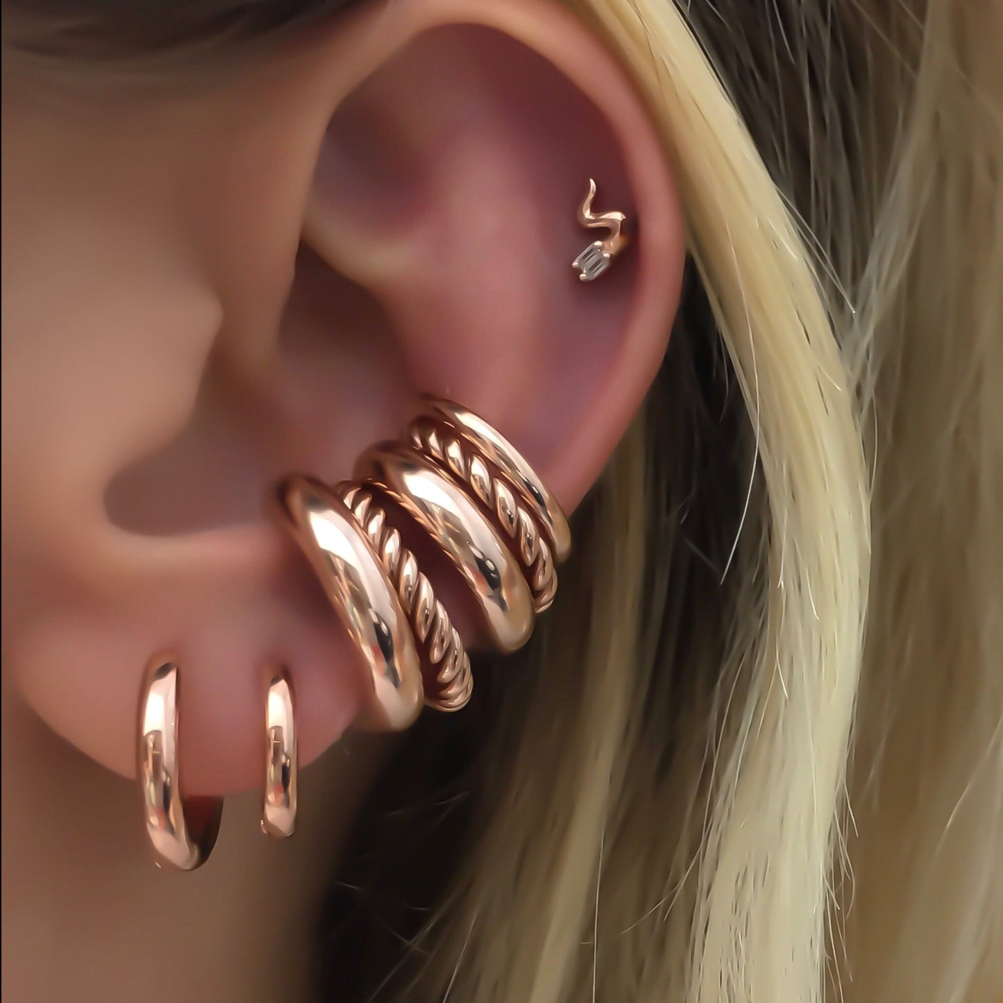 Spiral Ear Cuff M