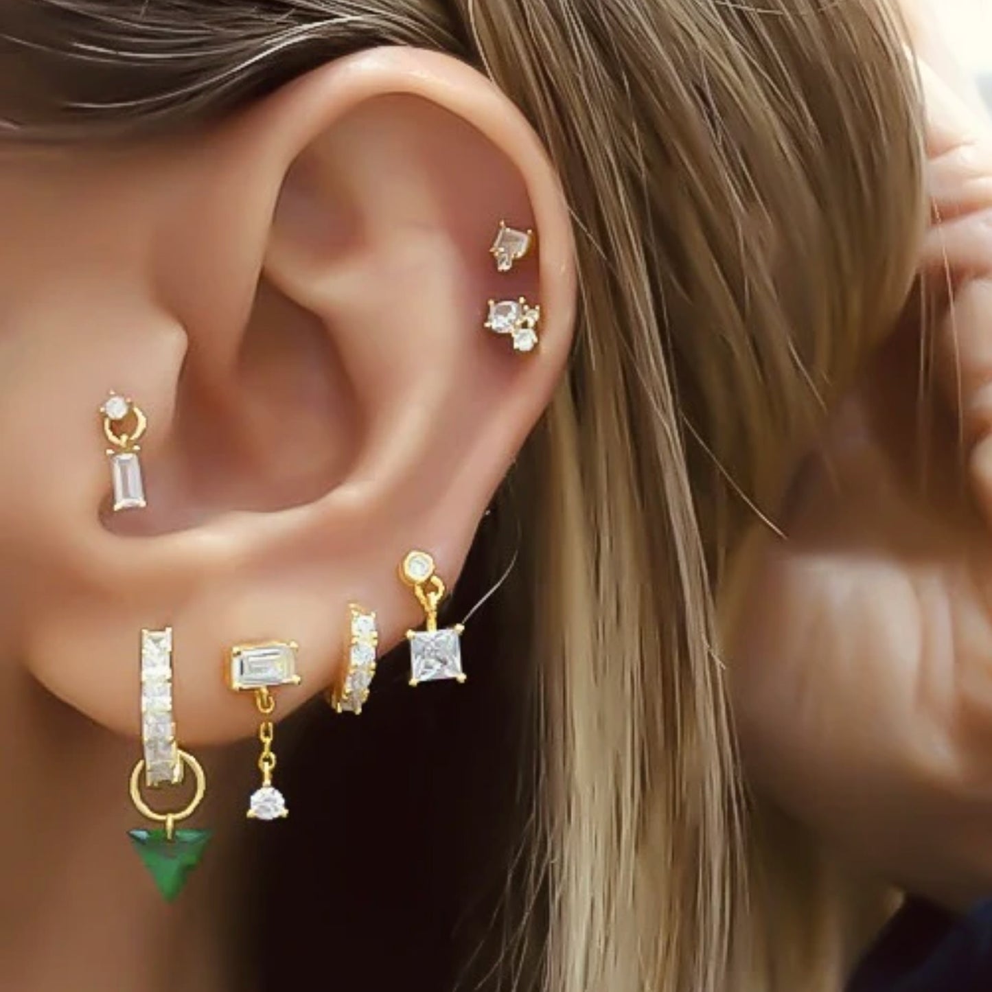 Vio Clear Charm Earring