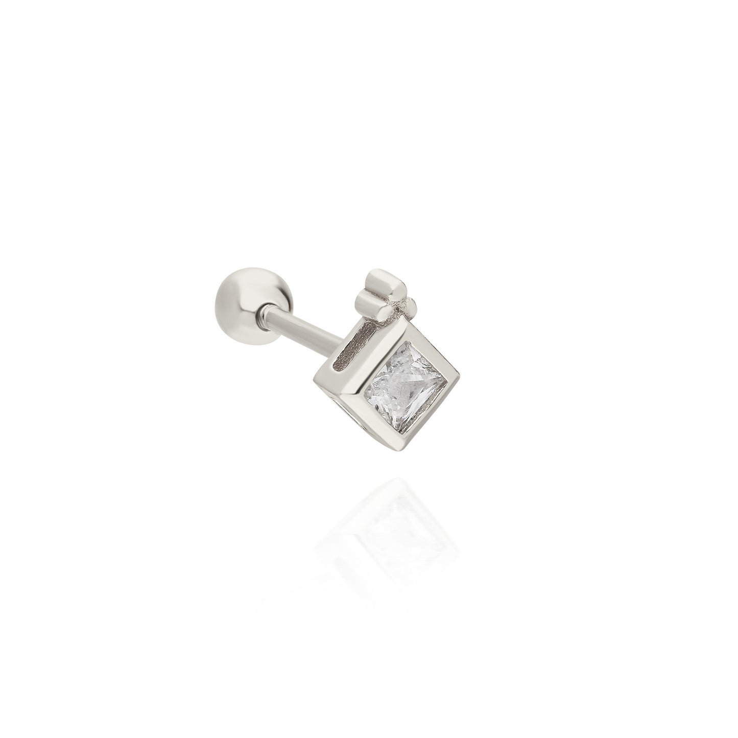 Vita Square Piercing