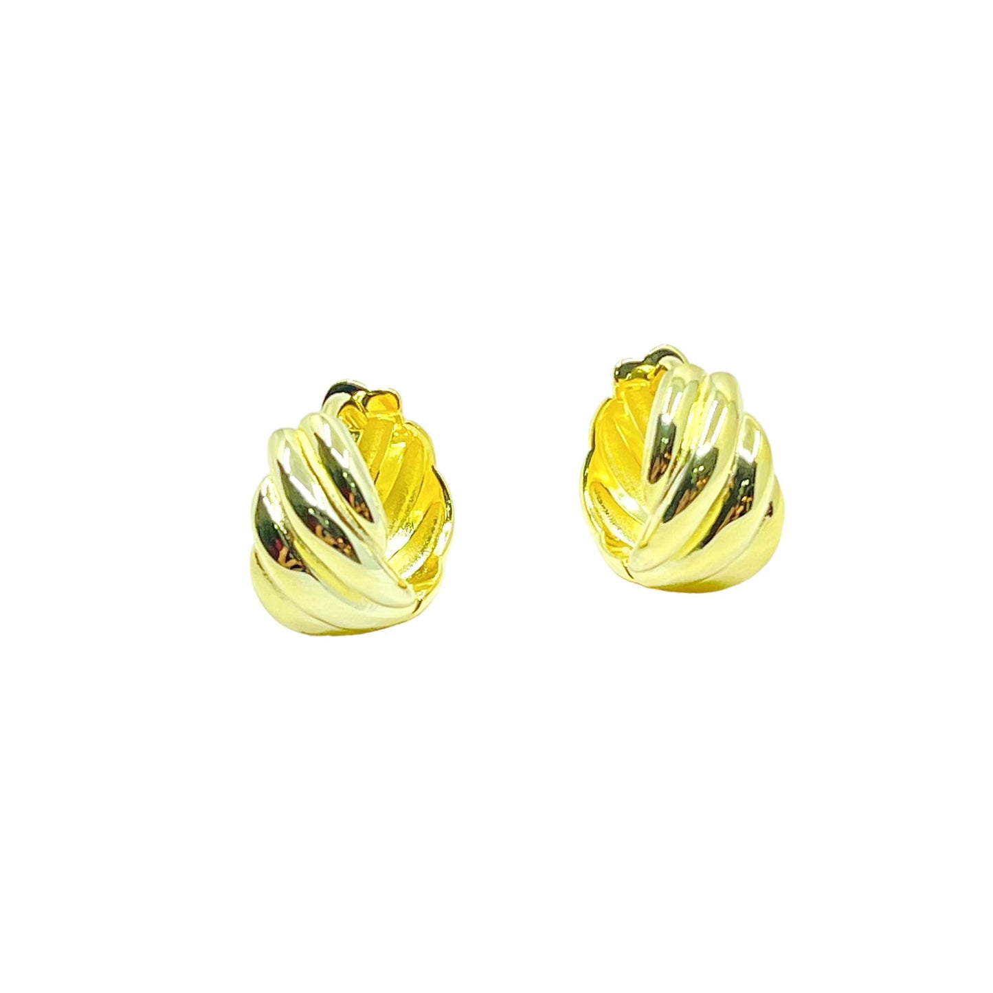 Grazie Bold Wave Earring