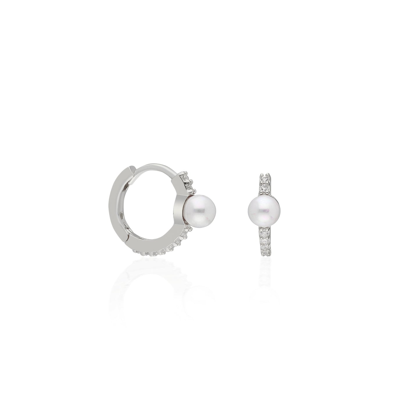 Lena Pearl Huggie Earring